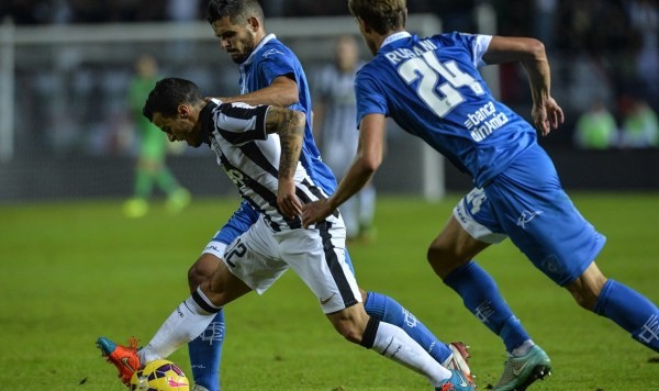  意甲金靴之争白热化，劳塔罗领跑群雄  