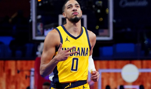  哈利伯顿25助攻步行者胜公牛  