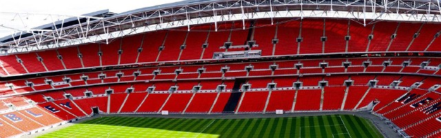  罗马奥林匹克球场暴雨延期，补赛国米笑到最后  