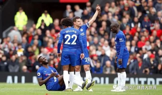  利物浦主场憾平阿森纳，迪亚斯门线极限解围  